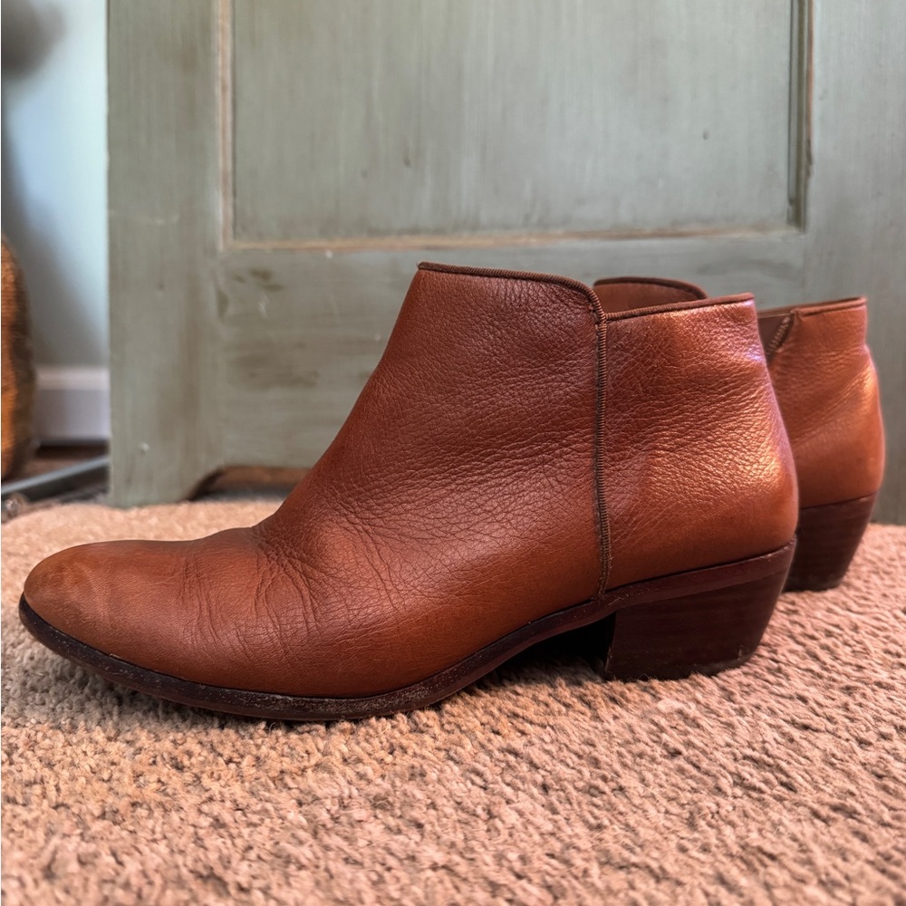 Sam Edelman Leather Booties With Side Zip Size 7.5